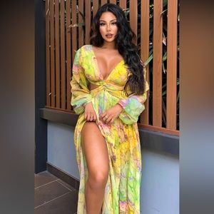 Stunning fashionnova stress. Perfect condition, never worn